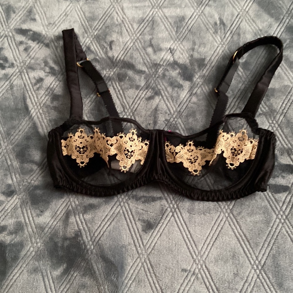Caviar Balcony Bra 34B - Picture 2 of 8